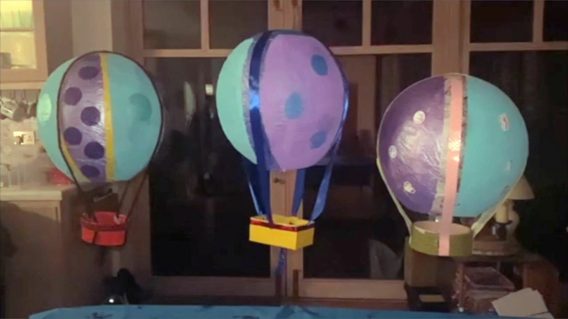 Balloons papier mache 1920x1080